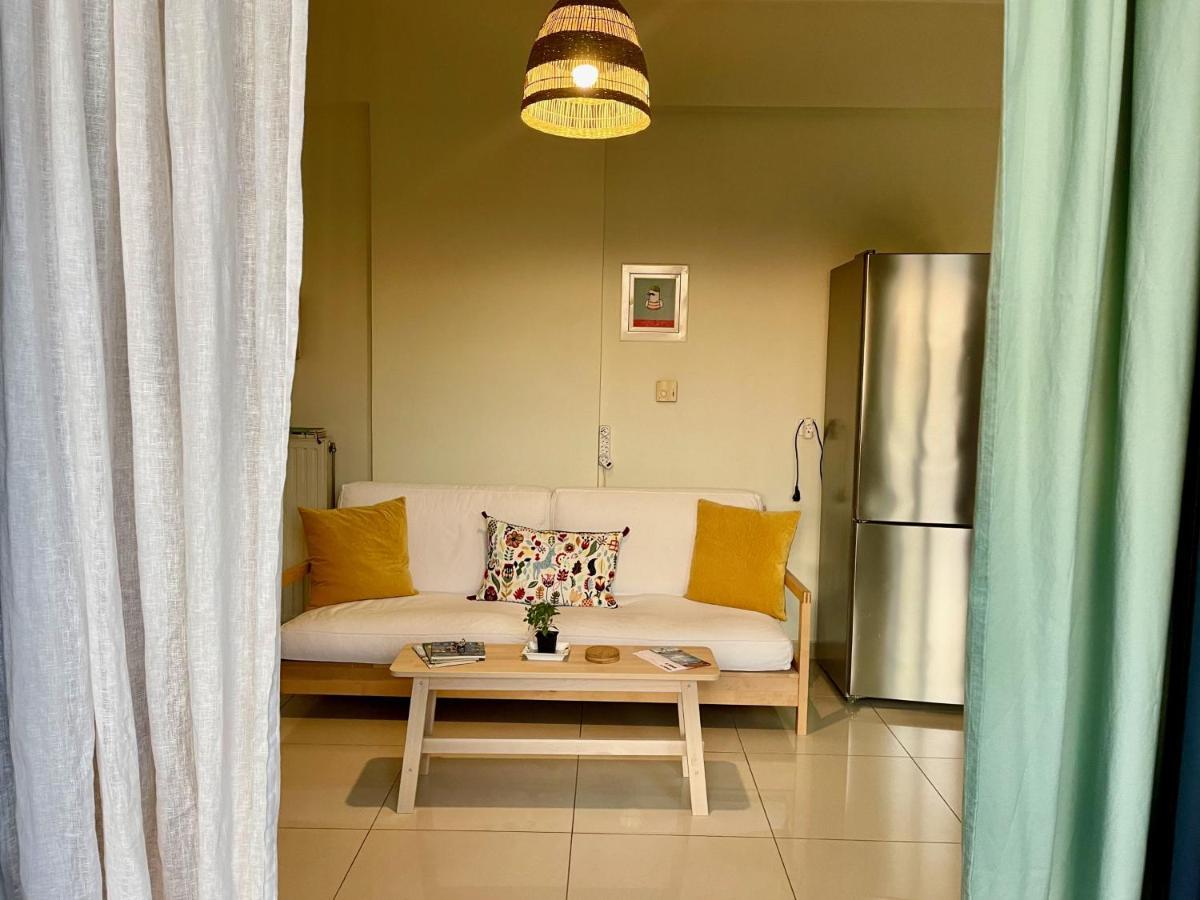 100 Meters From The Sea Apartment Xylokastro Bagian luar foto