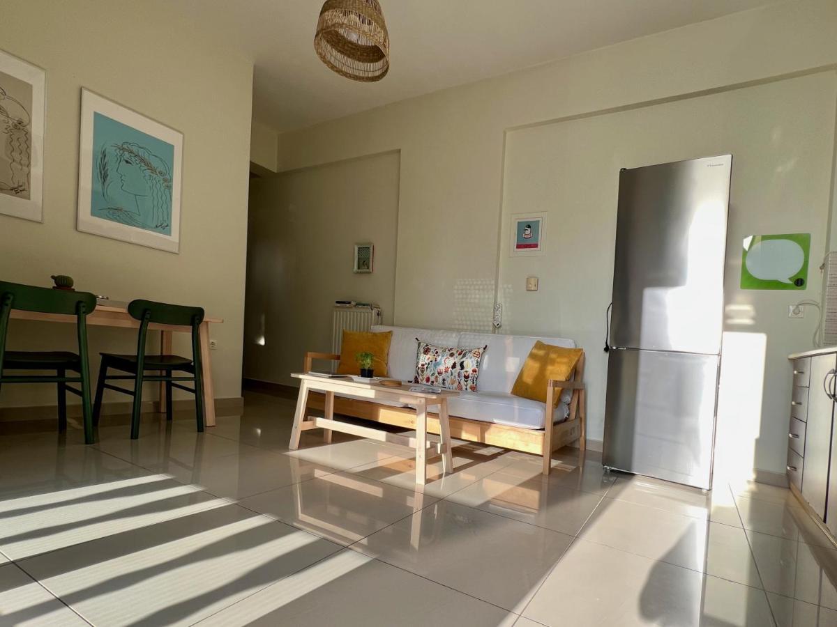 100 Meters From The Sea Apartment Xylokastro Bagian luar foto